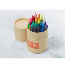 30 crayons de couleur en cire dans une boite en carton 