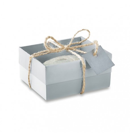 Bougie en forme de pierre dans une boite cadeau 